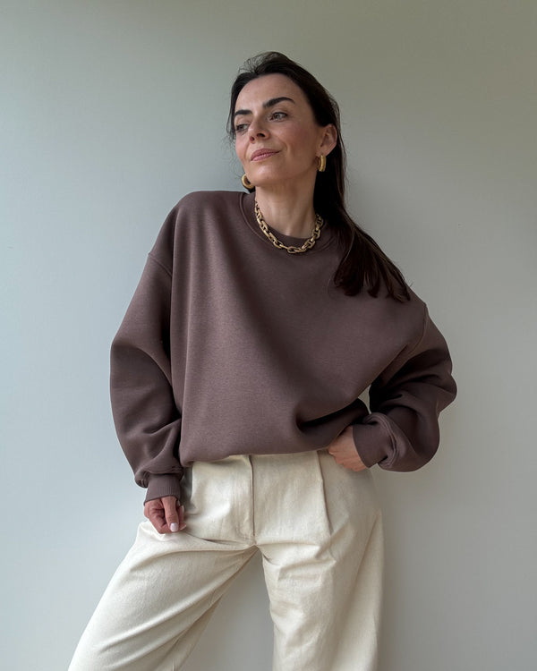 kobieca bluza oversize chocolate, klasyczna forma bez kaptura