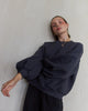 bluza-damska-antracytowa-oversize