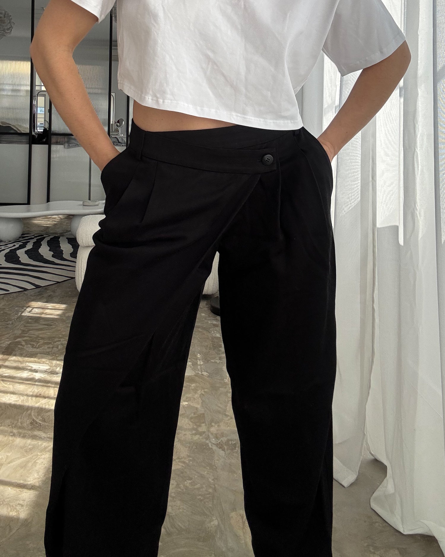 Spodnie Asymmetry Black